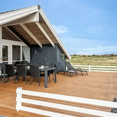 Filip - 100m From The Sea By Interhome